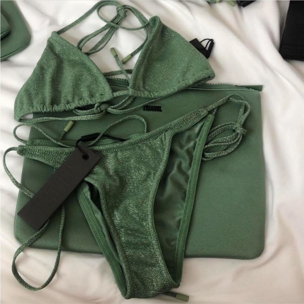 !Sold! Triangl Vinca Bikini Set